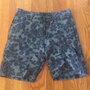 Banana Republic Men’s Chino Shorts